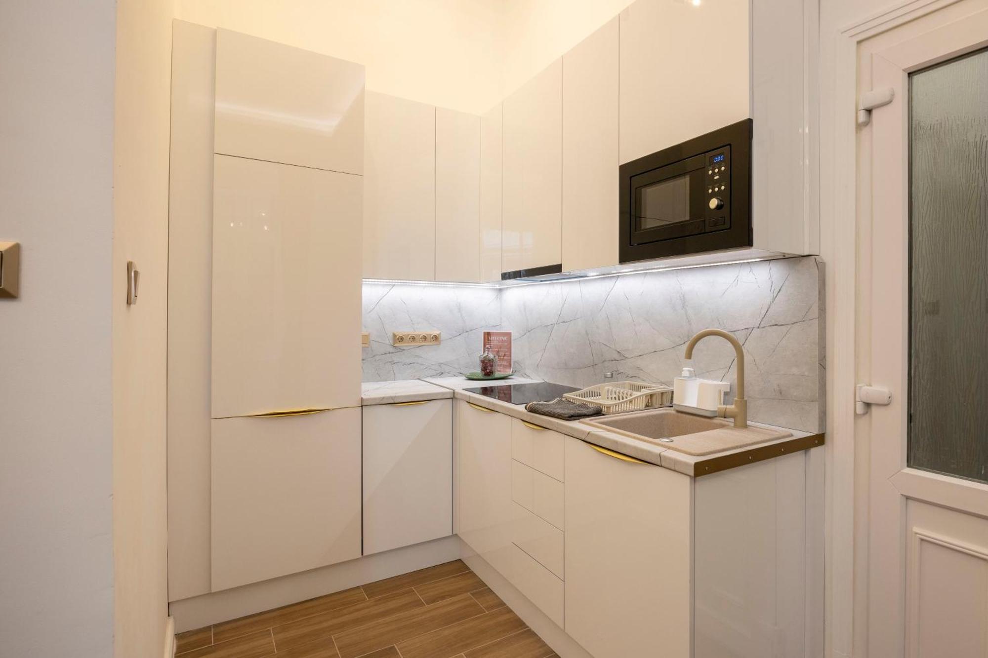 Exclusive Downtown Quentin By Prestige Homes Budapeste